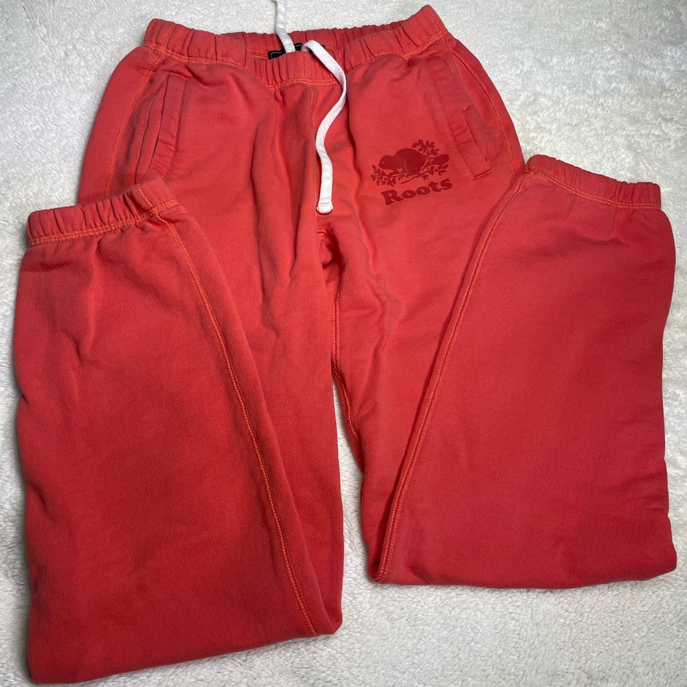 ROOTS kawarta original sweatpant in raspberry colour